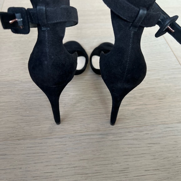Best selling Sophia Webster “Nicole “ black suede heel. - Picture 3 of 4